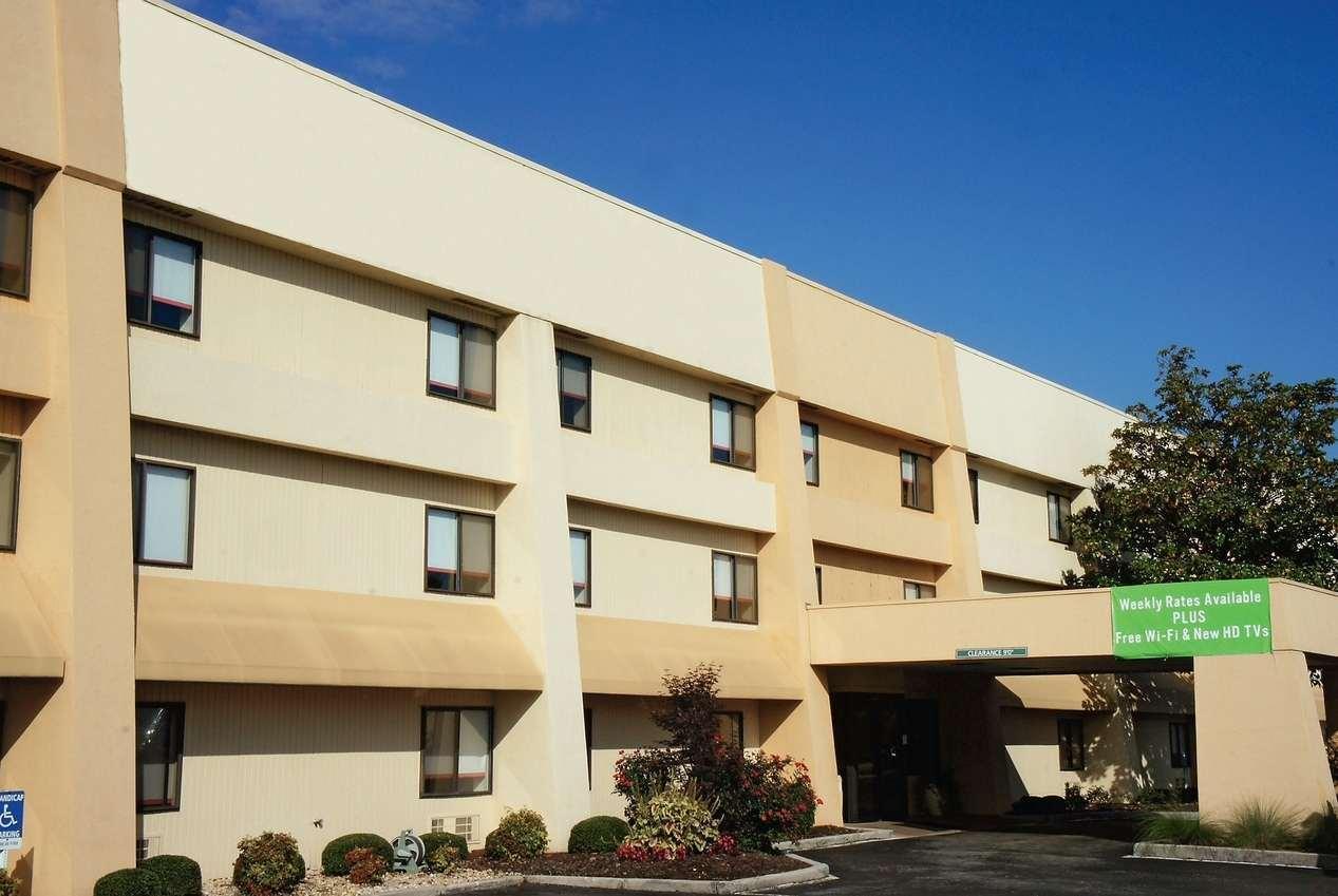 Best Western Huntsville Exterior photo